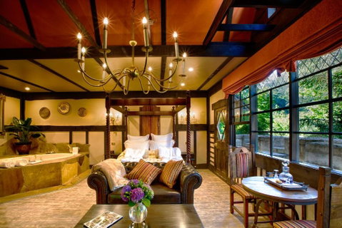 Aquila Nova Resort - Accommodation Burleigh 0