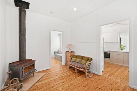Arcadia By The Sea - Accommodation Burleigh 3