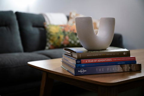 Architectural Gem In Central Red Hill - Accommodation Burleigh 4