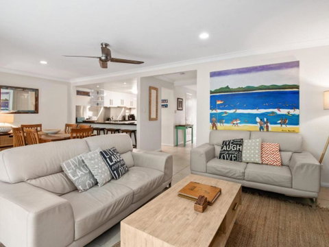 Ardem At Byron - Accommodation Burleigh 2