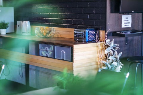 Ascot Budget Inn & Residences - Accommodation Burleigh 4