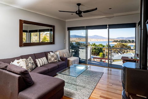 Aspect 2 8 Poley Cow - Accommodation Burleigh 0