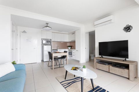 Aspect Caloundra - Accommodation Burleigh 2