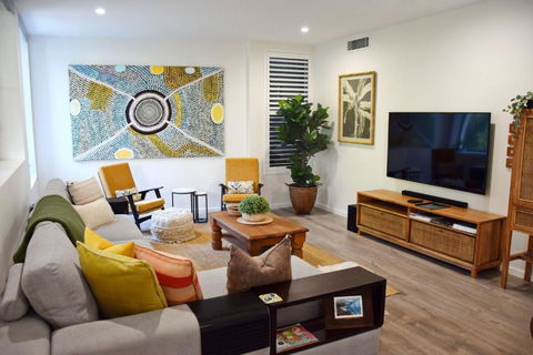 Aurora On Gregory - Accommodation Burleigh 2
