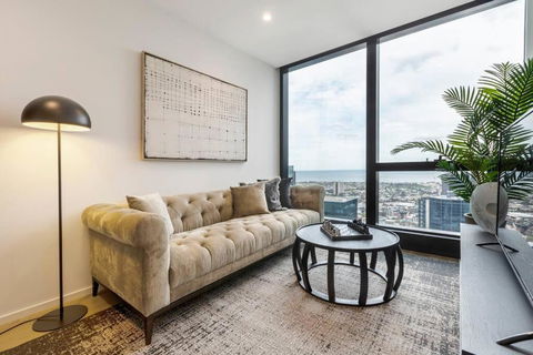 Australia 108 Skyhigh Luxury With Sweeping Views - Accommodation Burleigh 1