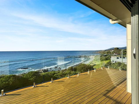 Ava - Luxe Oceanfront Beach House - Accommodation Burleigh 2