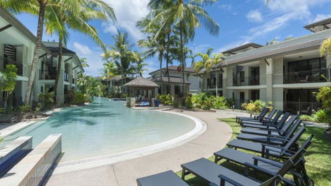 AZURE 125 Port Douglas - Accommodation Burleigh 0