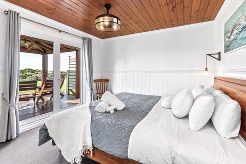 Apollo Bay Cottages- Sugarloaf - Accommodation Burleigh 1