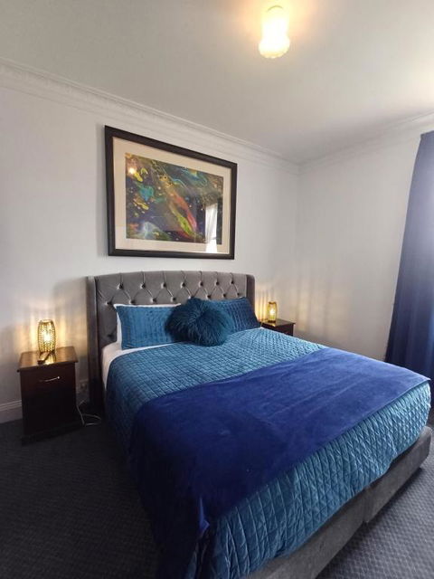 Art Hotel On York - Accommodation Burleigh 2