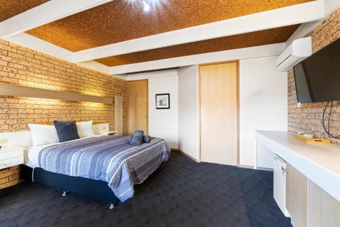 Baronga Motor Inn - Accommodation Burleigh 4