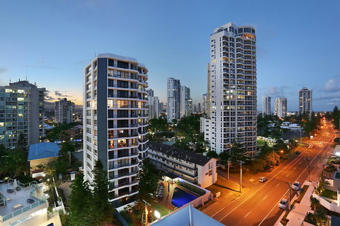 Hibiscus On The Beach - Accommodation Burleigh 20