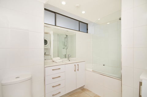 Hibiscus On The Beach - Accommodation Burleigh 6