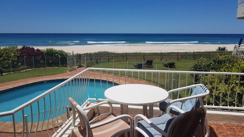 Mykonos Apartments - Accommodation Burleigh 3
