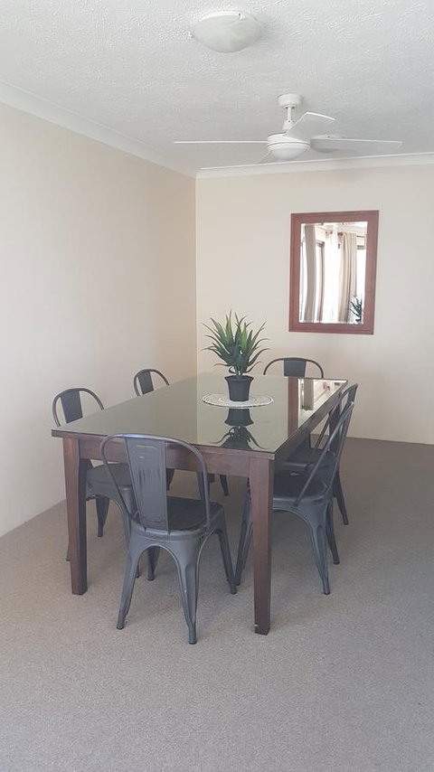 Mykonos Apartments - Accommodation Burleigh 6
