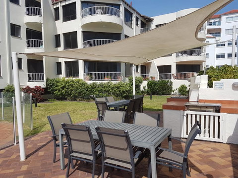 Mykonos Apartments - Accommodation Burleigh 27