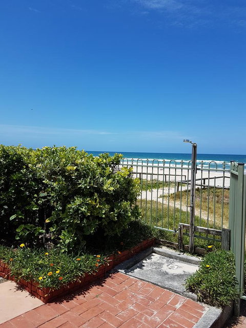 Mykonos Apartments - Accommodation Burleigh 14