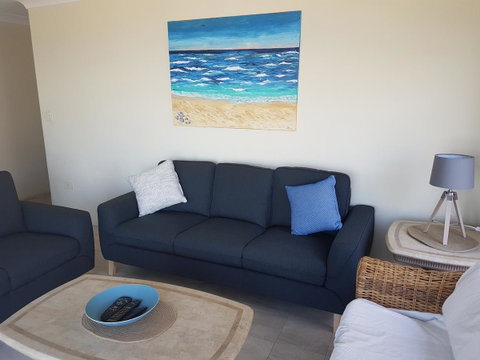Mykonos Apartments - Accommodation Burleigh 18