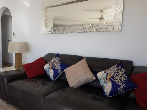 Mykonos Apartments - Accommodation Burleigh 20