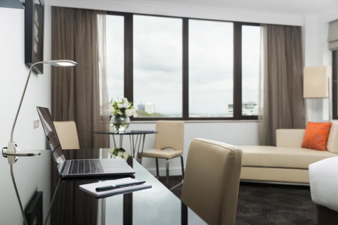 The Park Hotel Brisbane - Accommodation Burleigh 8