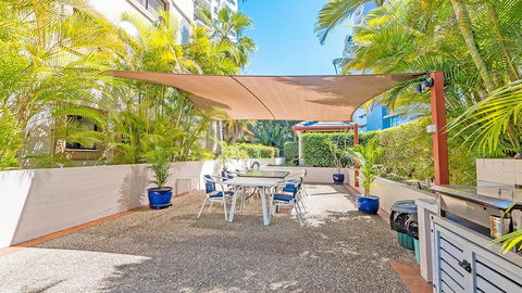 Burleigh On The Beach - Accommodation Burleigh 10