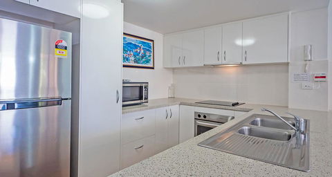 Burleigh On The Beach - Accommodation Burleigh 25