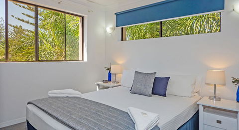 Burleigh On The Beach - Accommodation Burleigh 21