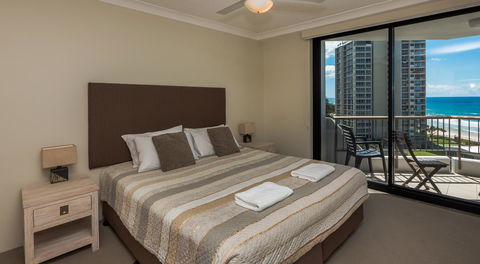 Carrington Court - Accommodation Burleigh 12