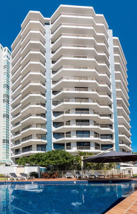 Carrington Court - Accommodation Burleigh 0