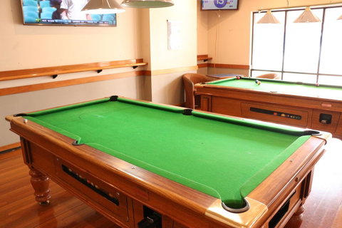 Salisbury Hotel Motel - Accommodation Burleigh 27