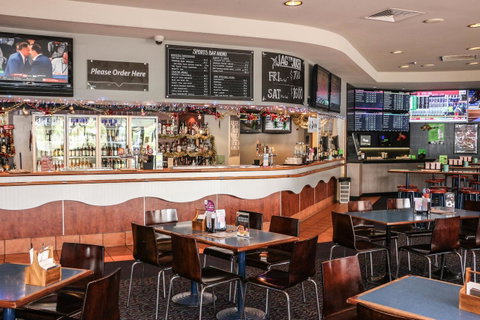 Salisbury Hotel Motel - Accommodation Burleigh 29