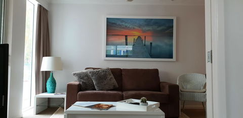 Surfers Beach Resort 2 - Accommodation Burleigh 2
