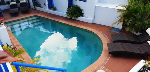 Surfers Beach Resort 2 - Accommodation Burleigh 27