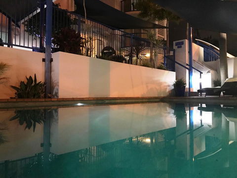 Surfers Beach Resort 2 - Accommodation Burleigh 23
