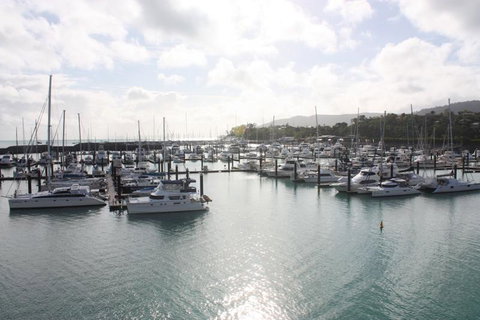 Private Seaview Apartment At Peninsula - Airlie Beach - Accommodation Burleigh 10