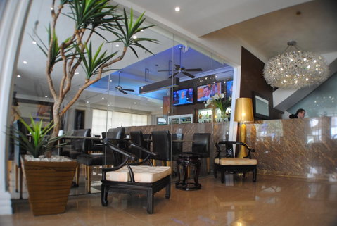 Astor Metropole Hotel - Accommodation Burleigh 7