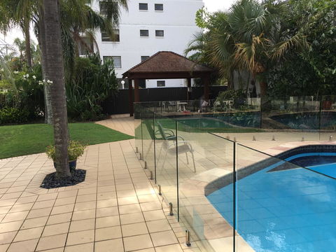 Burleigh Palms Holiday Apartments - Accommodation Burleigh 24