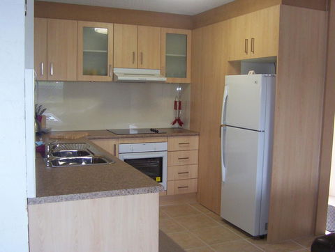 Burleigh Palms Holiday Apartments - Accommodation Burleigh 20