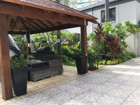 Burleigh Palms Holiday Apartments - Accommodation Burleigh 16
