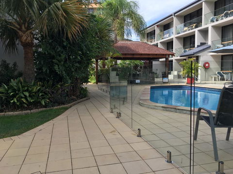 Burleigh Palms Holiday Apartments - Accommodation Burleigh 3