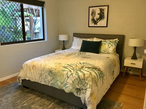 Burleigh Palms Holiday Apartments - Accommodation Burleigh 5