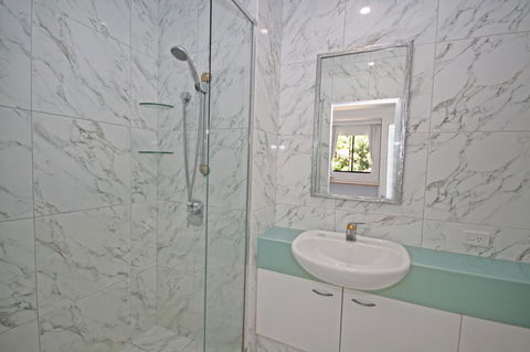 Unit 8 Bronte Of Coolum - Accommodation Burleigh 2