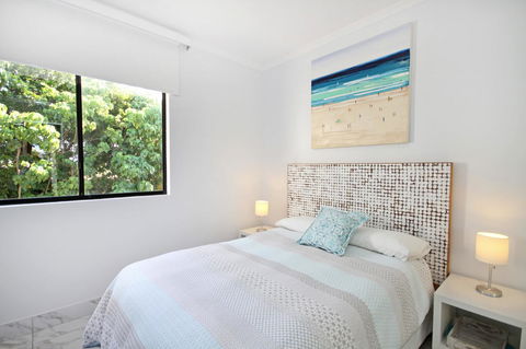 Unit 8 Bronte Of Coolum - Accommodation Burleigh 9