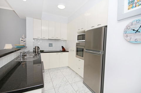 Unit 8 Bronte Of Coolum - Accommodation Burleigh 6
