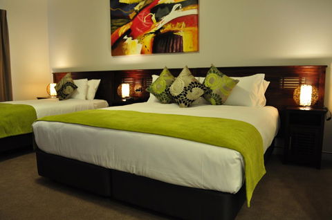 Alexandra Hills Hotel - Accommodation Burleigh 5