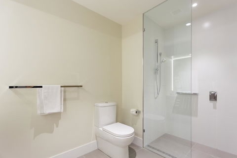 Alexandra Hills Hotel - Accommodation Burleigh 19