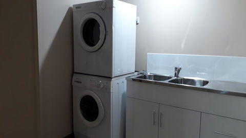 Private Apartment With Scenic Gardens - Accommodation Burleigh 16