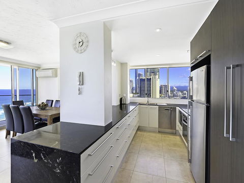 Surf 150 - Accommodation Burleigh 33
