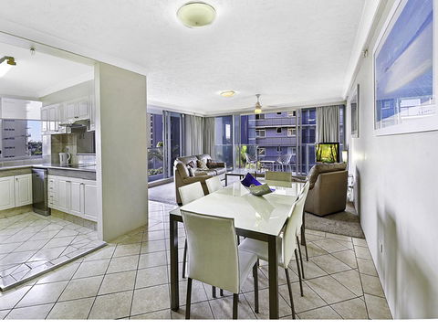 Surf 150 - Accommodation Burleigh 41
