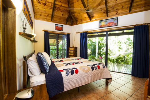 Magnetic Cottage - Accommodation Burleigh 6