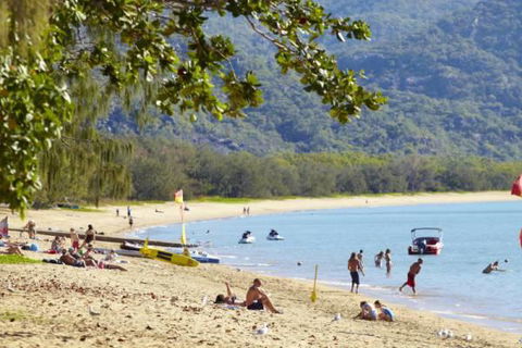 Maggies Beachfront Apartment 12 - Accommodation Burleigh 5